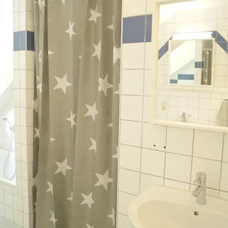 Gaestehaus Fuer Monteurwohnen Oberachtel *